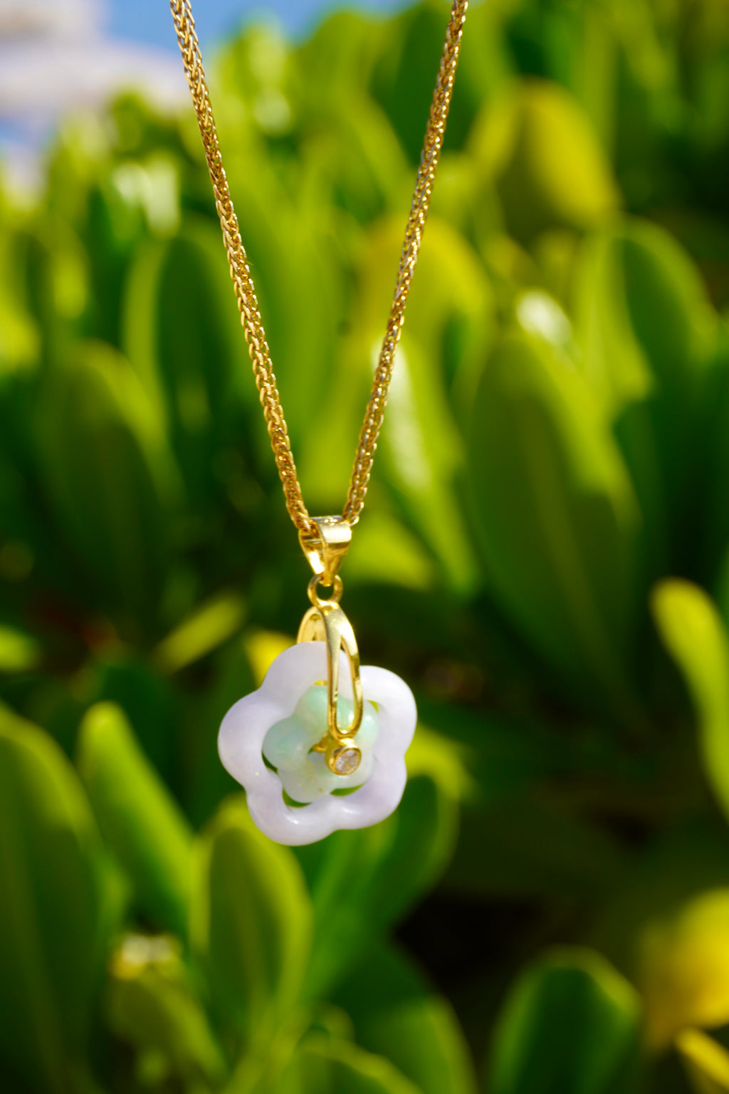 Golden Double Jade Flower Necklace