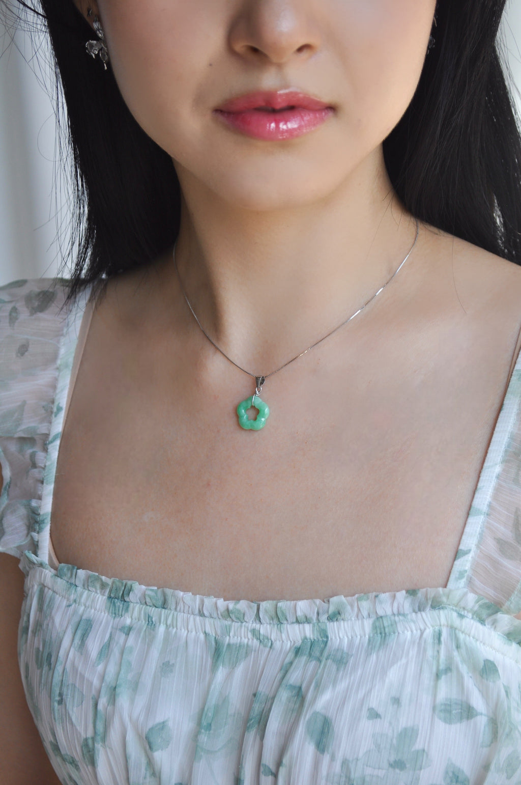 The Silver Green Jade Flower Necklace